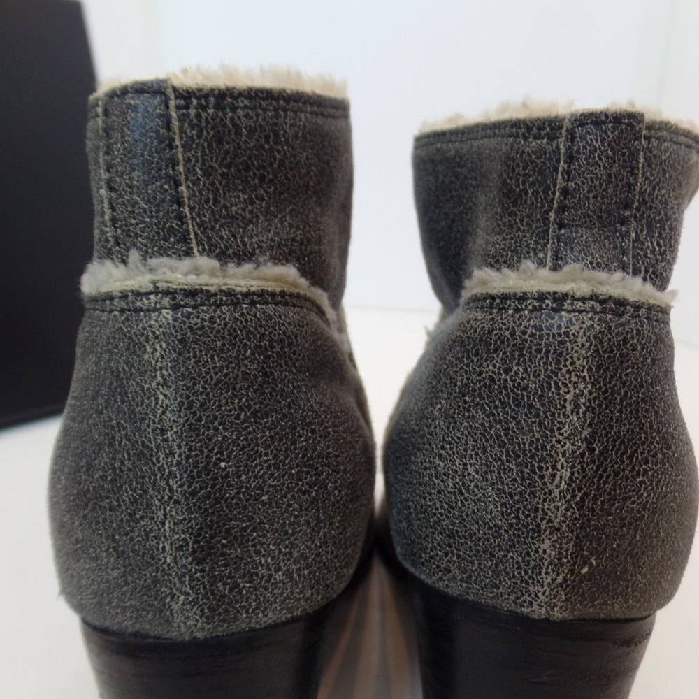 Classy Chanel Ankle Leather Booties/Shooties Shearling Lined Made in Italy 39.5 - Picture 10 of 15